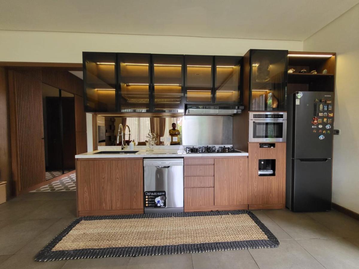 Villa Vimala Hills Semeru Богор Экстерьер фото