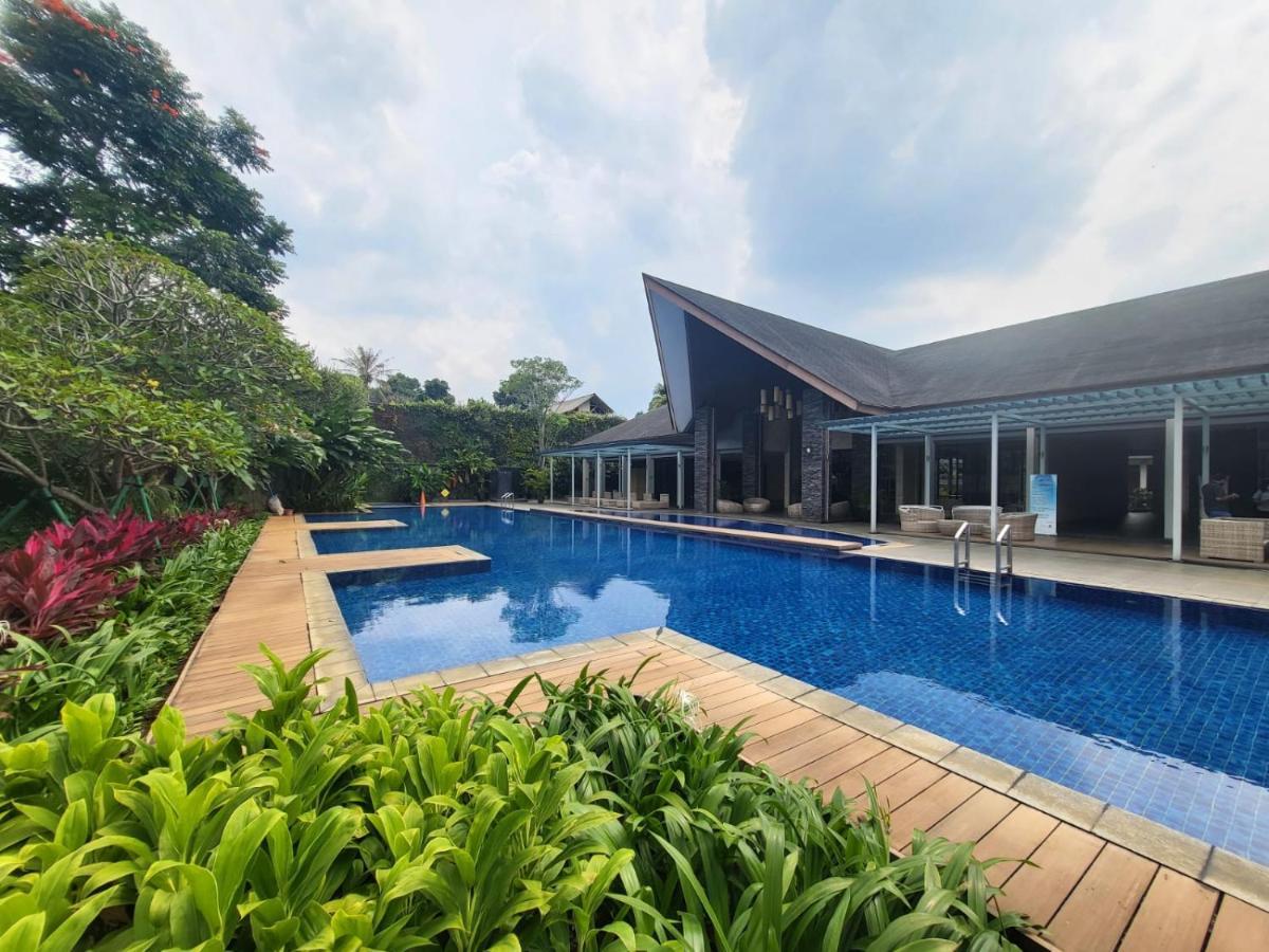 Villa Vimala Hills Semeru Богор Экстерьер фото